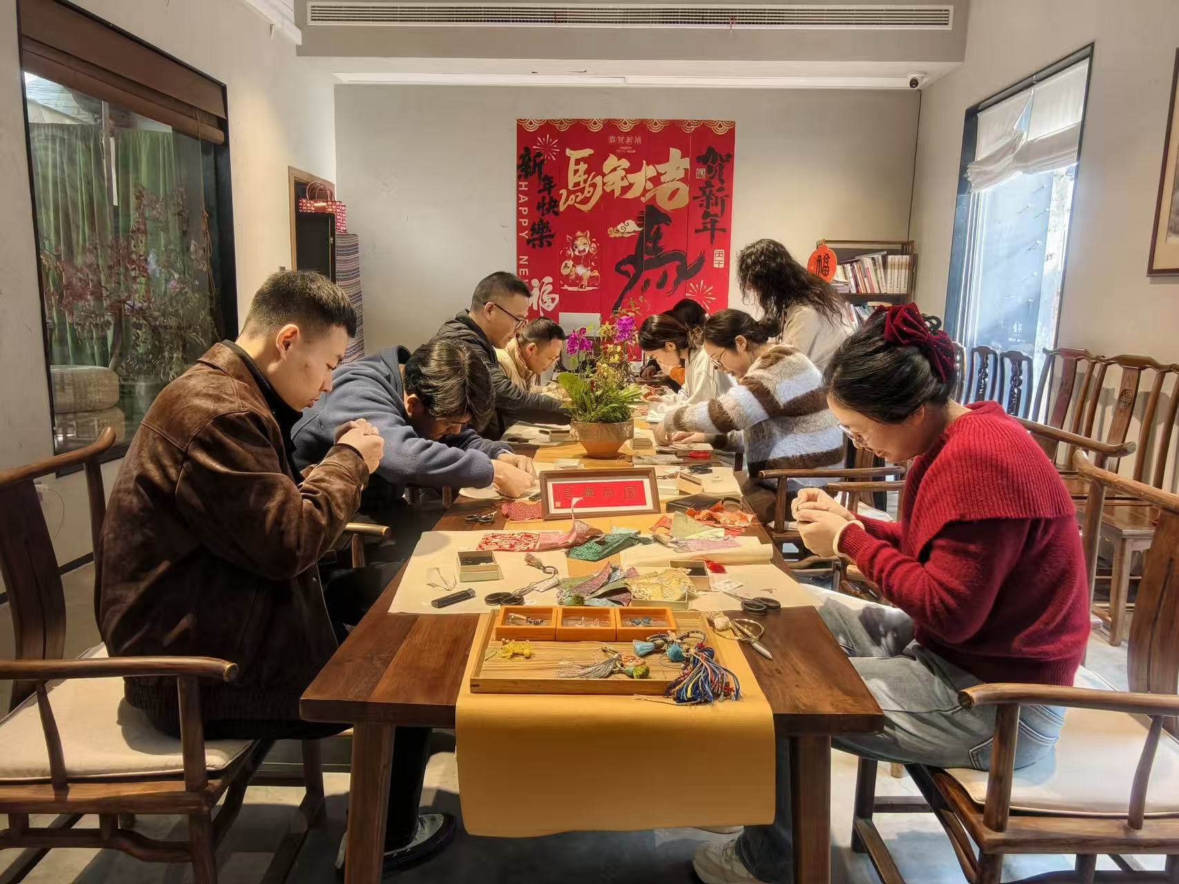 東至南團(tuán)建活動(dòng)---探尋揚(yáng)州文脈，巧制宋錦雅飾